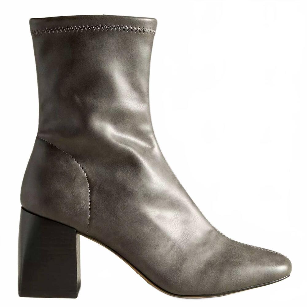 NEW SILENT D women's cabana boot in grey